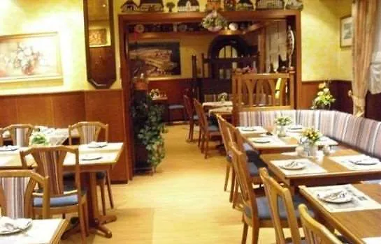 Hotel Elbinsel Free Parking Hamburgo Alemania