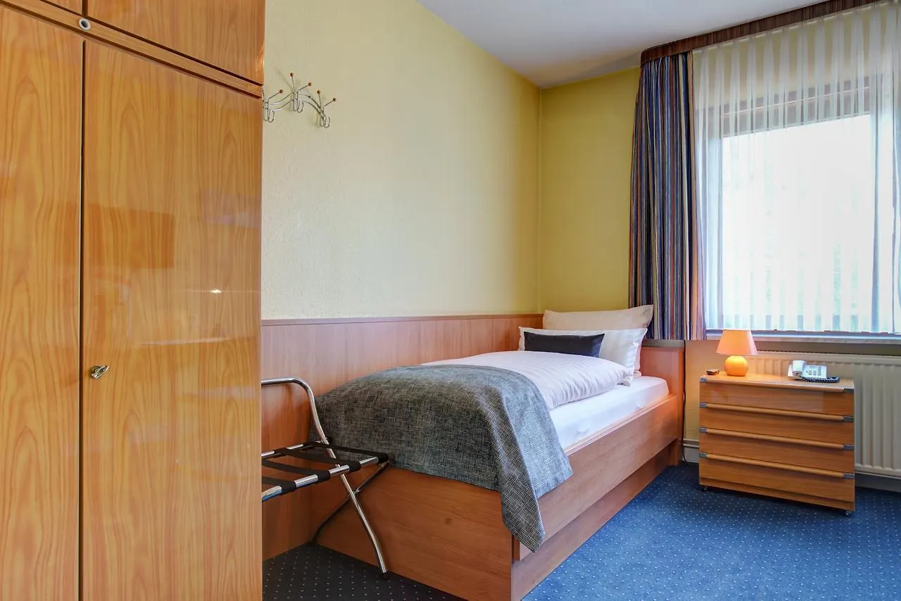 Hotel Elbinsel Free Parking Germany