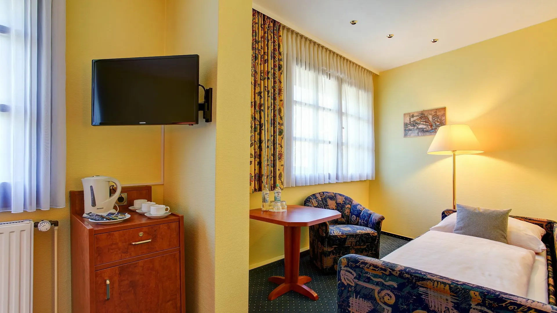 Hotel Elbinsel Free Parking